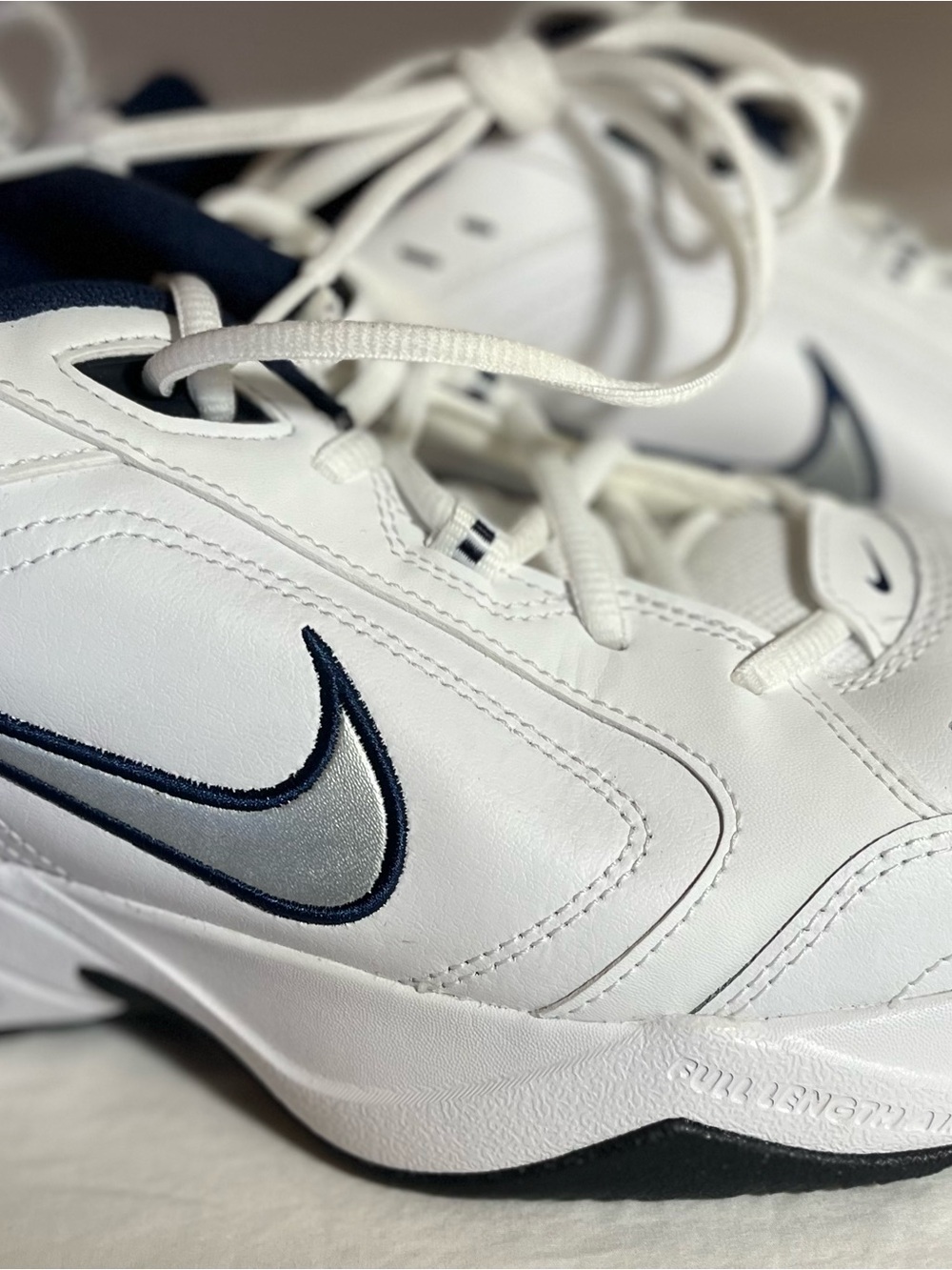 Nike Monarch Air Men’s Shoes